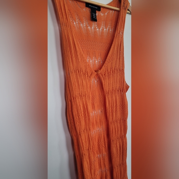 Ashley Stewart - Picture 4 of 6